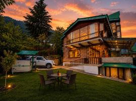Manali में, होटल 5 Bedrooms Ultra Luxury Private King Palace With Kitchen & Cook, Manali