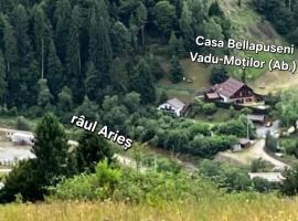 Casa Bella, hotel en Vadu Moţilor