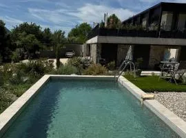 Gites Les Rochers de Plaisians avec piscine privée