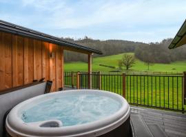 Oakwood Lodge - Uk50626, hotel en Welshpool