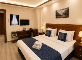 Sky Royal Hotel