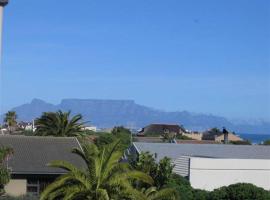 Melkbos Beach Cottage, villa i Melkbosstrand