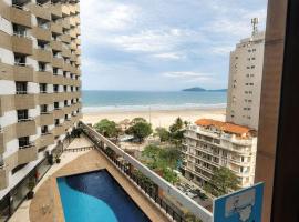 ibis Santos Gonzaga Praia, hotel sa Santos