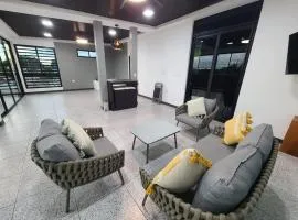 Apartamento en Usulutan El Salvador Jacuzzi, aire acondicionado parqueo
