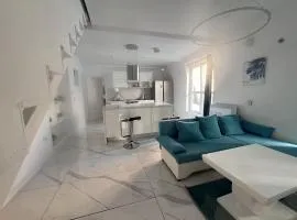 The Square Republic Apts