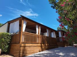 Camp Vala - Mobile home, hotel di Orebić