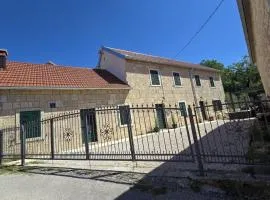 Old Stone House