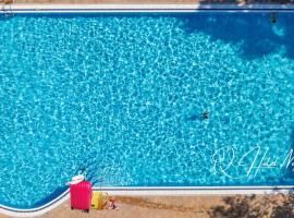 Q Hotel, hotell sihtkohas Neptun