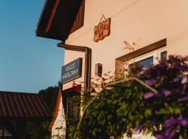 Pokoje Gościnne Wróblówka