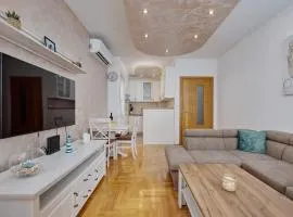 Bonaca Apartment