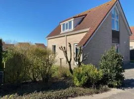 Bungalow in Breskens near Beach and Dunes