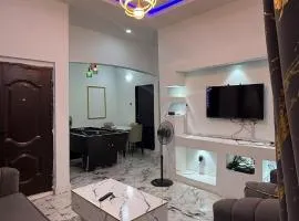 Premium 3BR Ensuite with full Power & Snooker board for fun