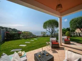 LA VILLA JULIA - Vue Mer - Jardin - Parking privé