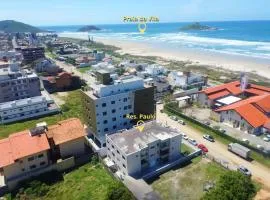 Apto - 50m da Praia da Vila