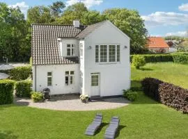 Nice Home In Idestrup With Wifi