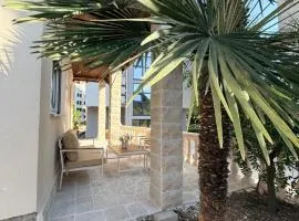 Z&N Terrace apartment