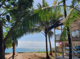 Myamo Beach Lodge, hotel di Jereweh