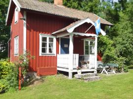 RÖDA STUGAN PÅ SLINKEN, hotel em Sala