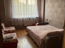 Квартира біля річки в центрі