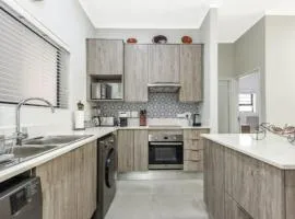 Airport Landing BNB