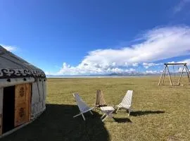 Nomads Soul yurt camp at Son Kol lake