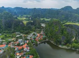Rice Fields Mountain Homestay