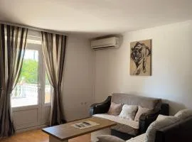 Apartments Ana - Airport shuttle option