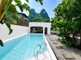 Yangshuo Mosu Hotel,Near the Yulong River