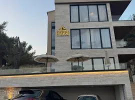 EFFÉI Boutique Hotel