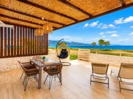 Boho Vibes Beachfront Detached House