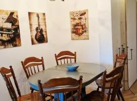House AlmAr