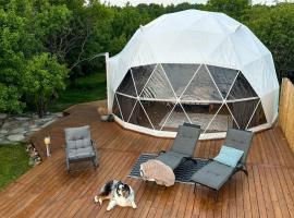 Salme में, होटल Saare Glamping Dome House