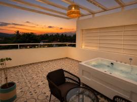 Hotel H F at Assagao North Goa, hotel u gradu Assagao