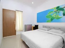RedDoorz Plus Syariah at Polamas Andalas