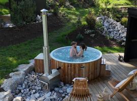 Grand gîte 8 personnes - vue panoramique - Nouvel Espace bien-être, hôtel à Prémanon