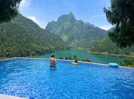 Chaaoxi Alpine Lake Cabin, hotel en Zhangjiajie