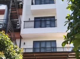 Khách sạn AN THỊNH 2, hotel en Doc Let