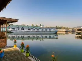 Shabnam Group OF Houseboats