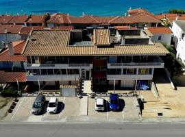 Fenix Apartments, hôtel à Mola Kalyva