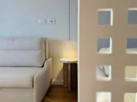 Cozy 6th Floor Studio with Sea View