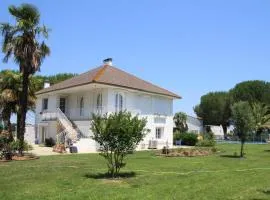 Villa Les Palmiers, à la campagne au calme