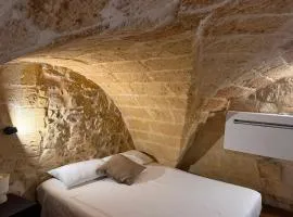 Maison Ancient Stone