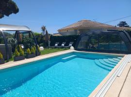Costa brava 700 m piscina 28 grados jacuzzi, hotel in Sant Antoni de Calonge