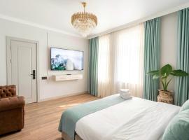 Governor Park Hotel, hotell Bakuus