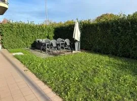 Bilocale moderno con ampio giardino - Stezzano