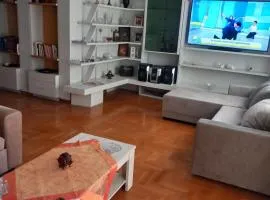 Lamia House