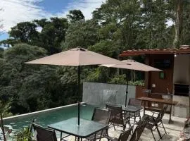 Casa com Piscina aquecida Serra da Cantareira