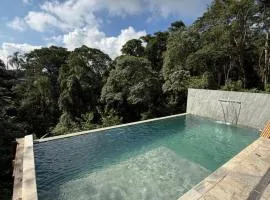 Casa com Piscina aquecida Serra da Cantareira