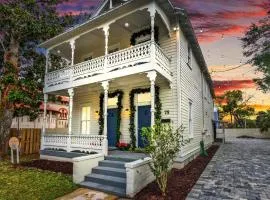 Cedar Street Retreat - Unit C