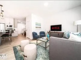 Modern Executive Home-Sleeps12-KingBeds-FullHouse